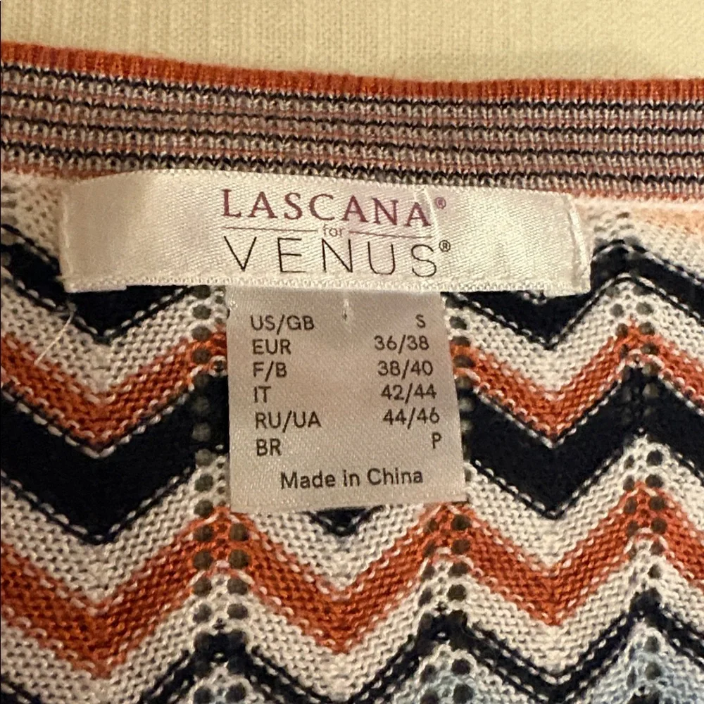 Chevron Patterned Wrap Sweater - Picture 3 of 4